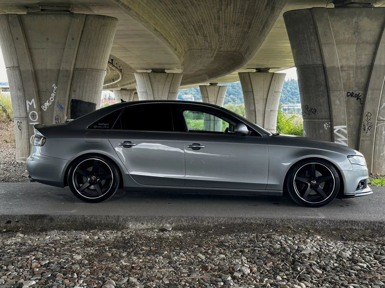 Audi A4, B8 3.0 TDI Quattro V6 176kW - fotka 4