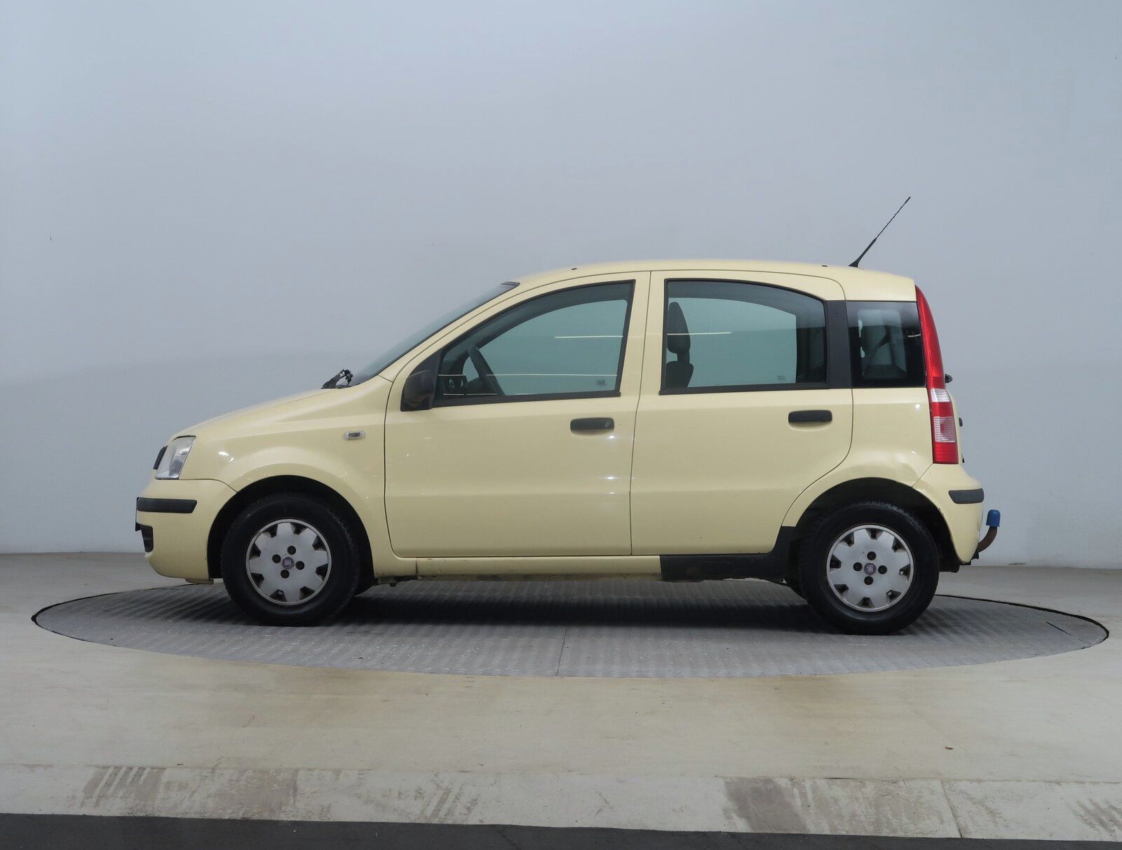Fiat Panda, 1.1, Tažné, v dobrém stavu - fotka 3