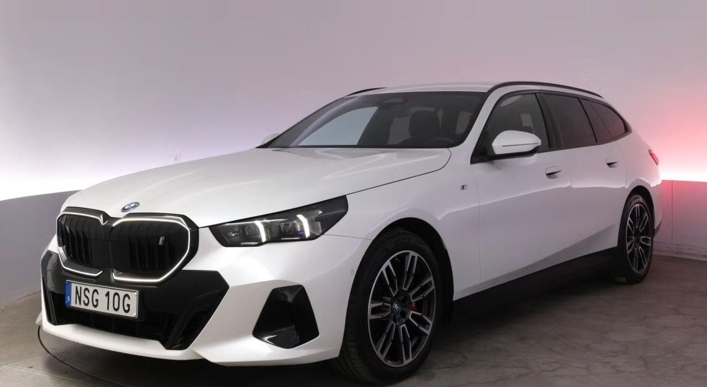 BMW i5, xDrive40 Touring M SoH 96% Taž
