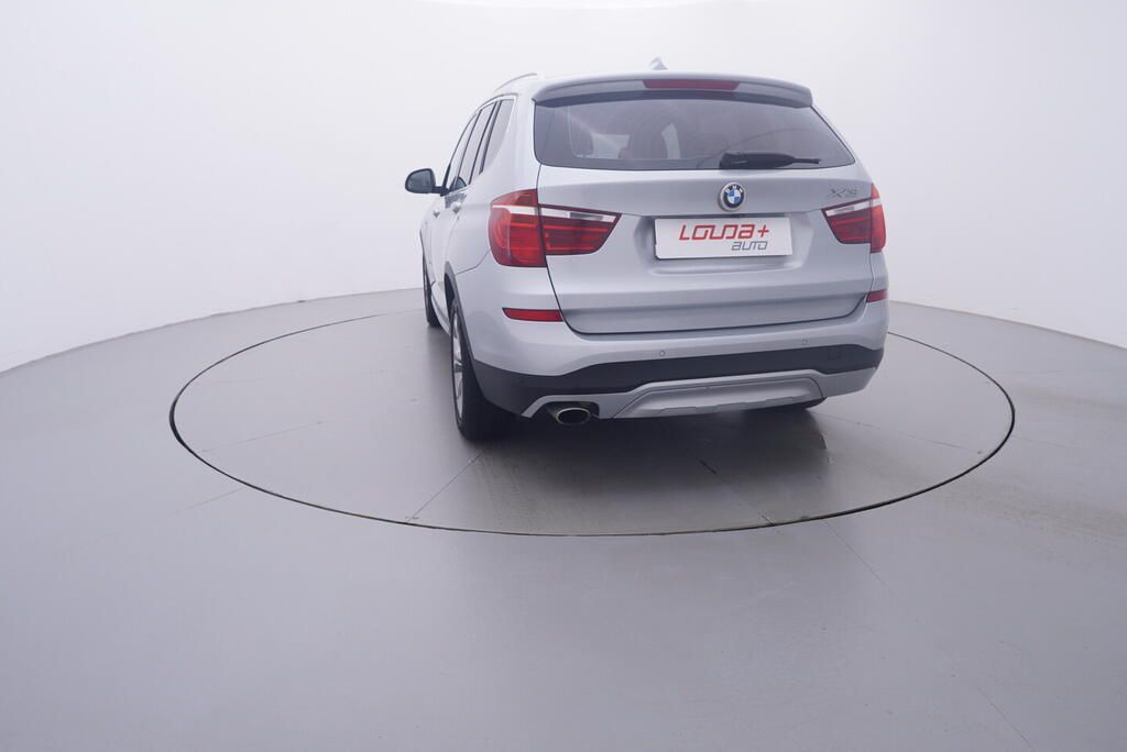 BMW X3, 140 kW - fotka 4