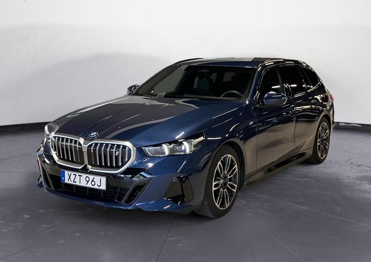 BMW i5, eDrive40 Touring M Ambient Taž