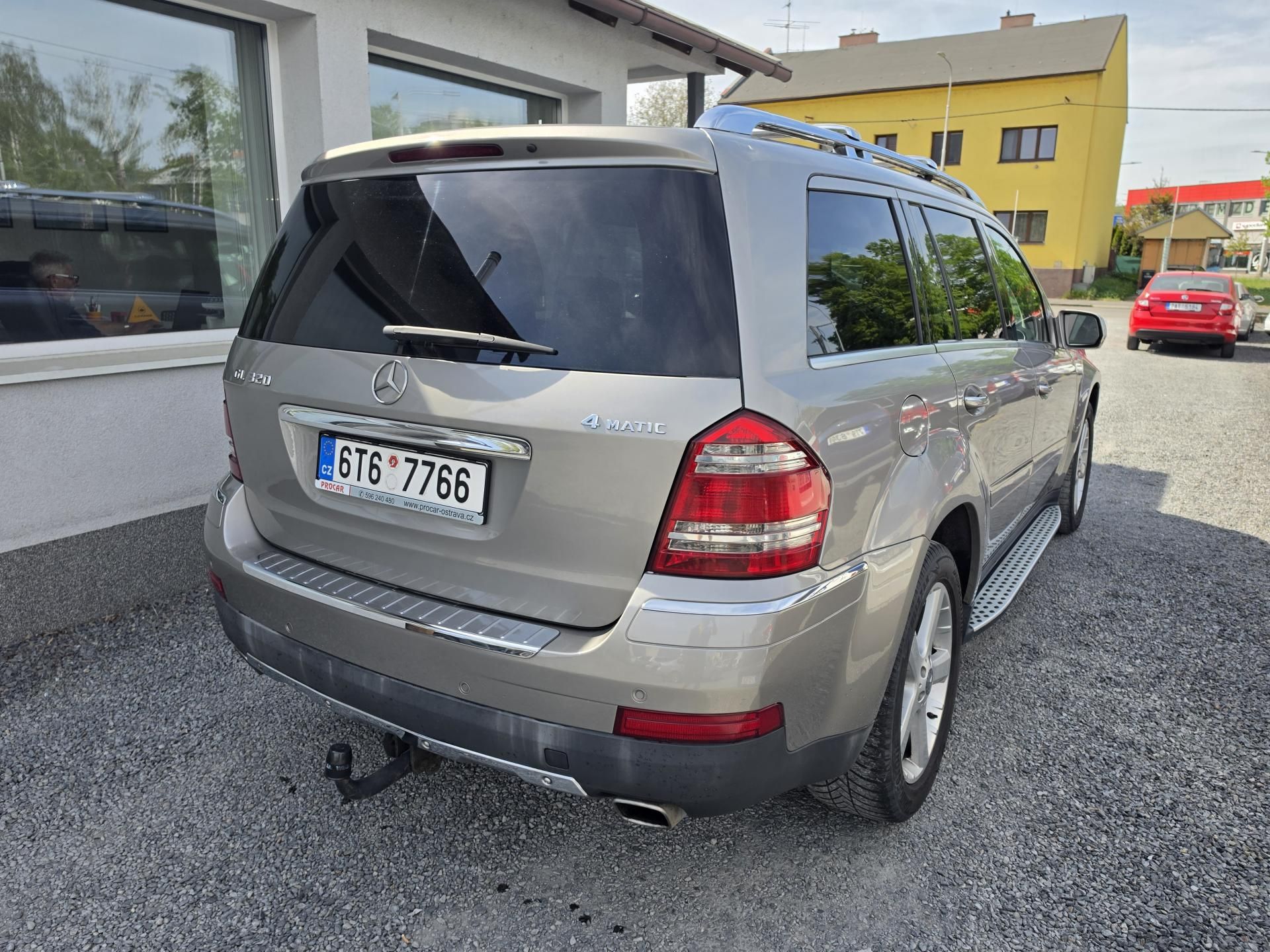 Mercedes-Benz GL, 320CDI 4matic TZ 7mist CZ - fotka 4