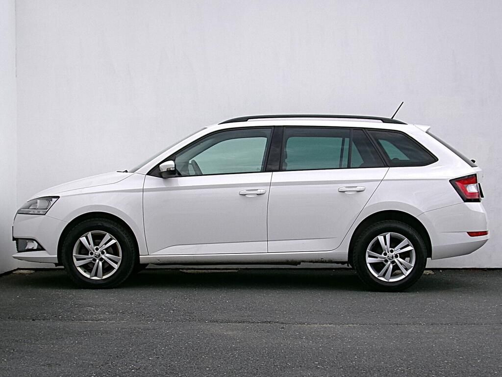 Škoda Fabia, Ambition 1.0 TSI 70 kW - fotka 3