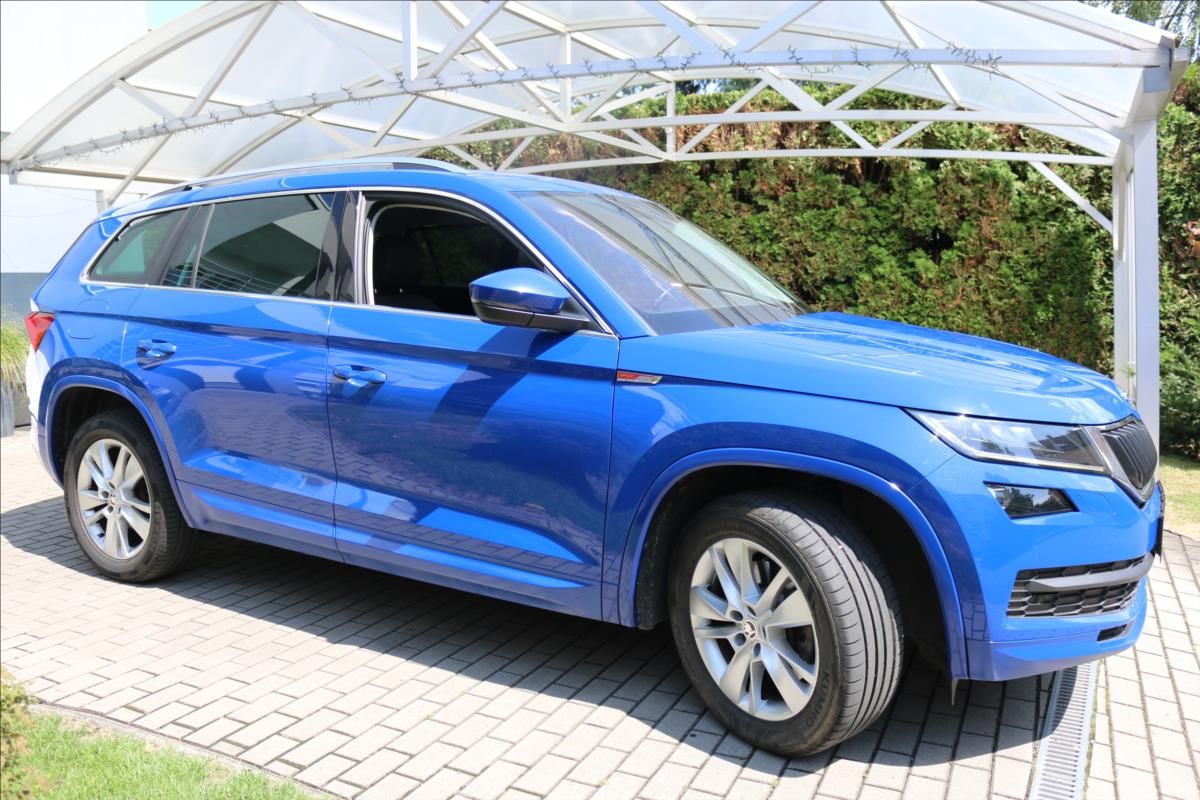 Škoda Kodiaq, 2,0 TDi, DSG , 4x4, Sportline - fotka 4