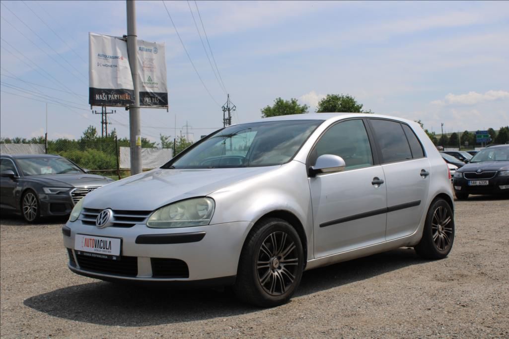 Volkswagen Golf, 1,4 i  DIG. KLIMA, ČR