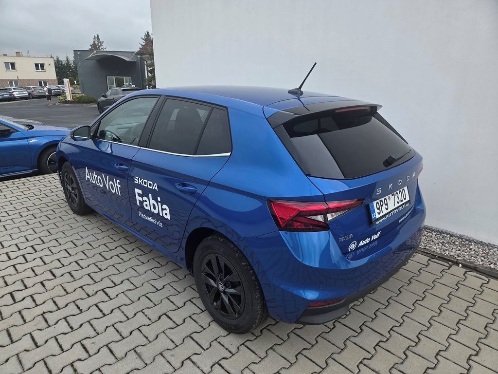 Škoda Fabia, Top Selection 1,0TSI 70kW - fotka 5
