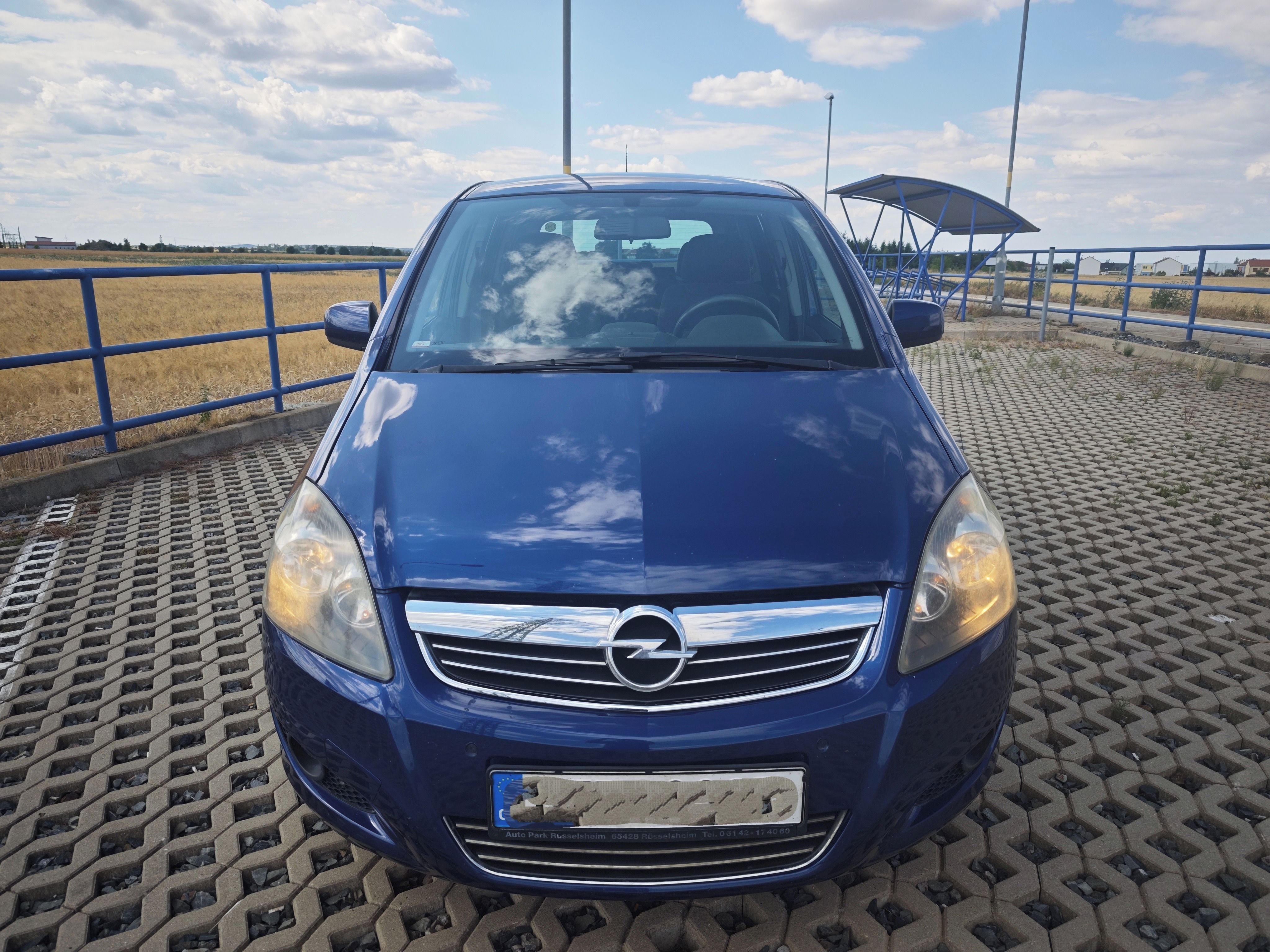 Opel Zafira, 1.6 benzin/CNG - fotka 3