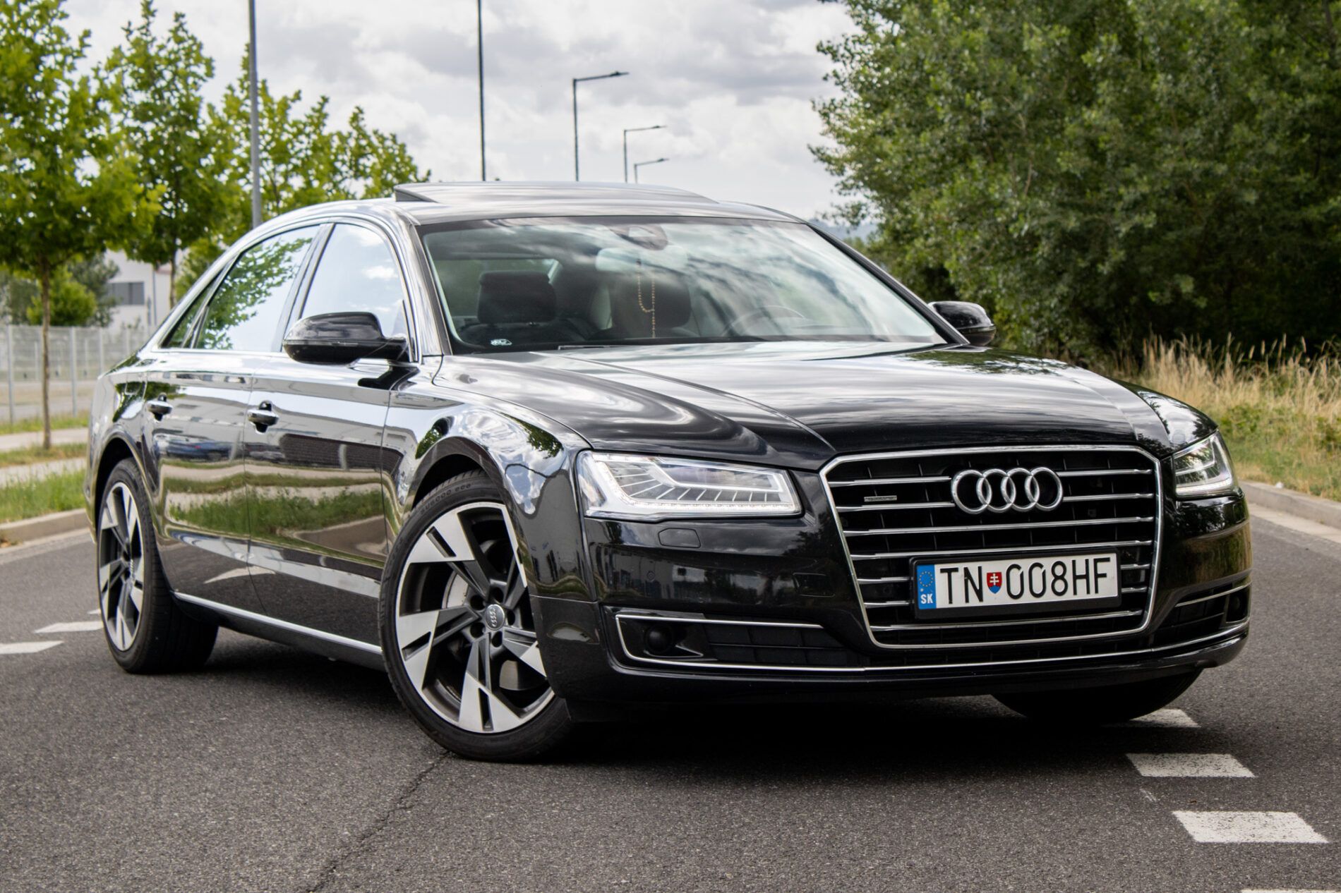 Audi A8 - fotka 3