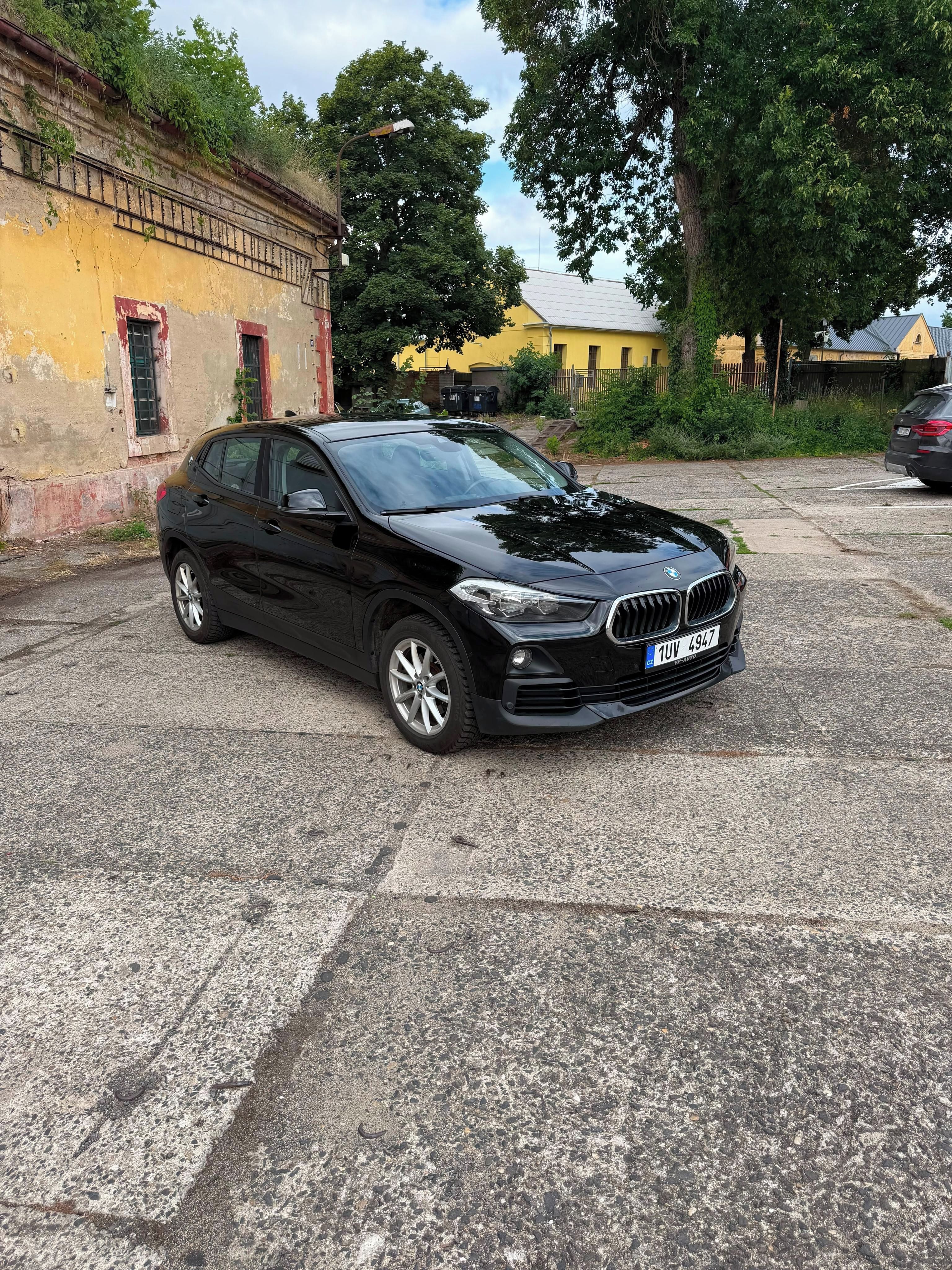 BMW X2