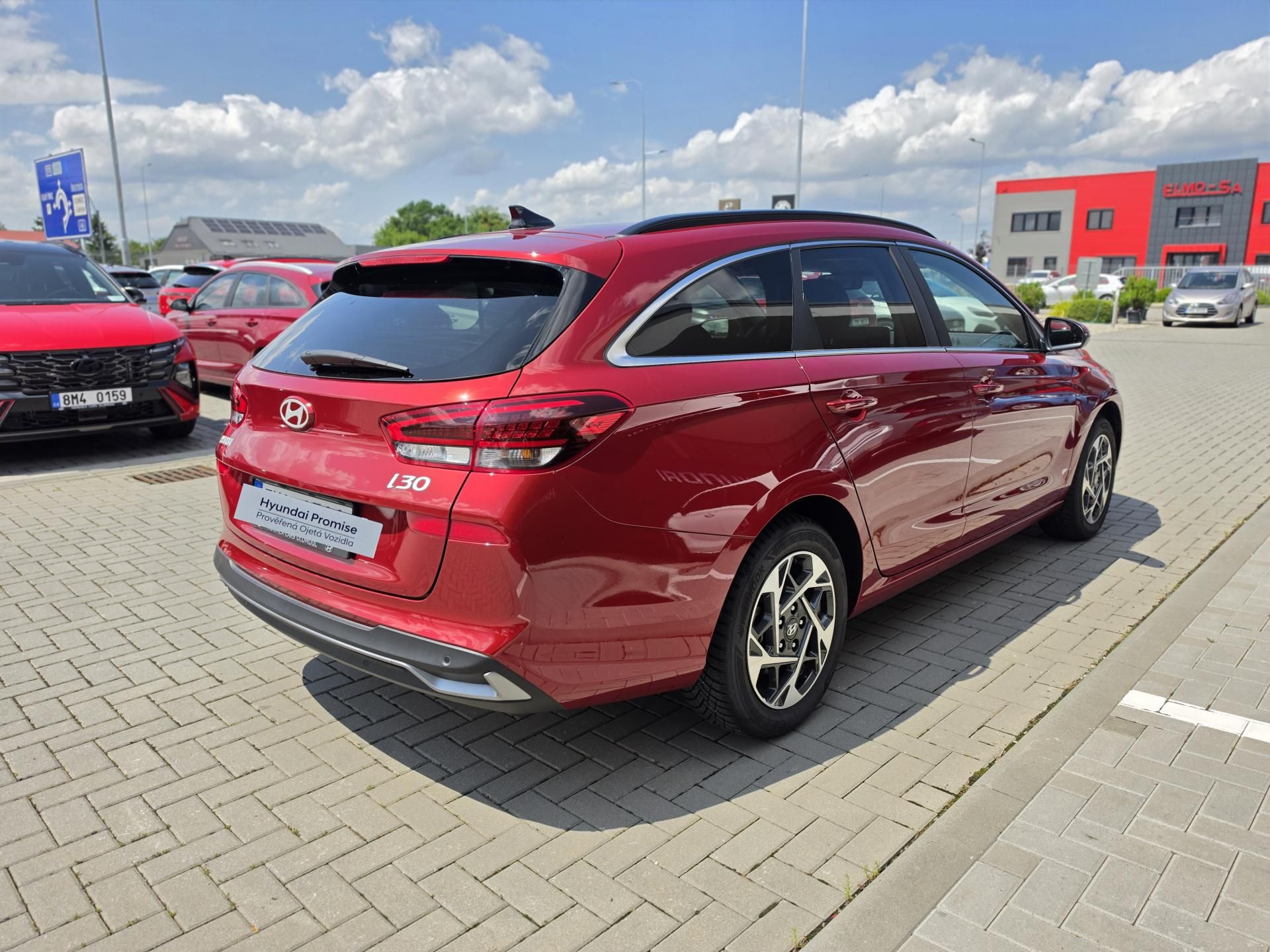 Hyundai i30, 1,5i 70kW WG STYLE - fotka 5