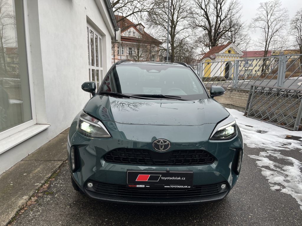 Toyota Yaris Cross, 1.5 HEV CVT (2x4) Style - fotka 2