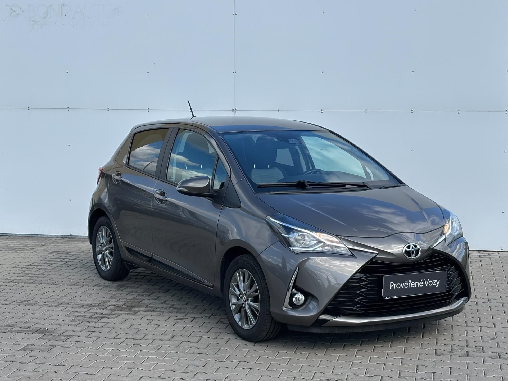 Toyota Yaris, 1.5 VVT-i Active Trend - fotka 6