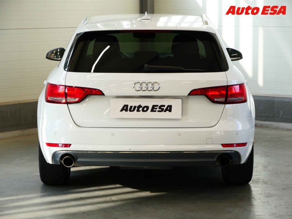 Audi A4, 2.0TFSi - fotka 5