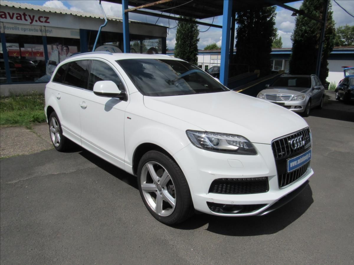 Audi Q7, 3,0 TDi 180kW Quattro S-Line - fotka 3