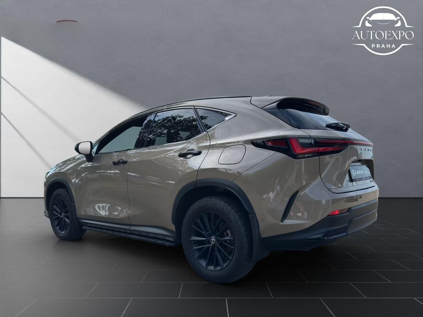 Lexus NX 350h, Overtrail E-FOUR*PANORAMA - fotka 5