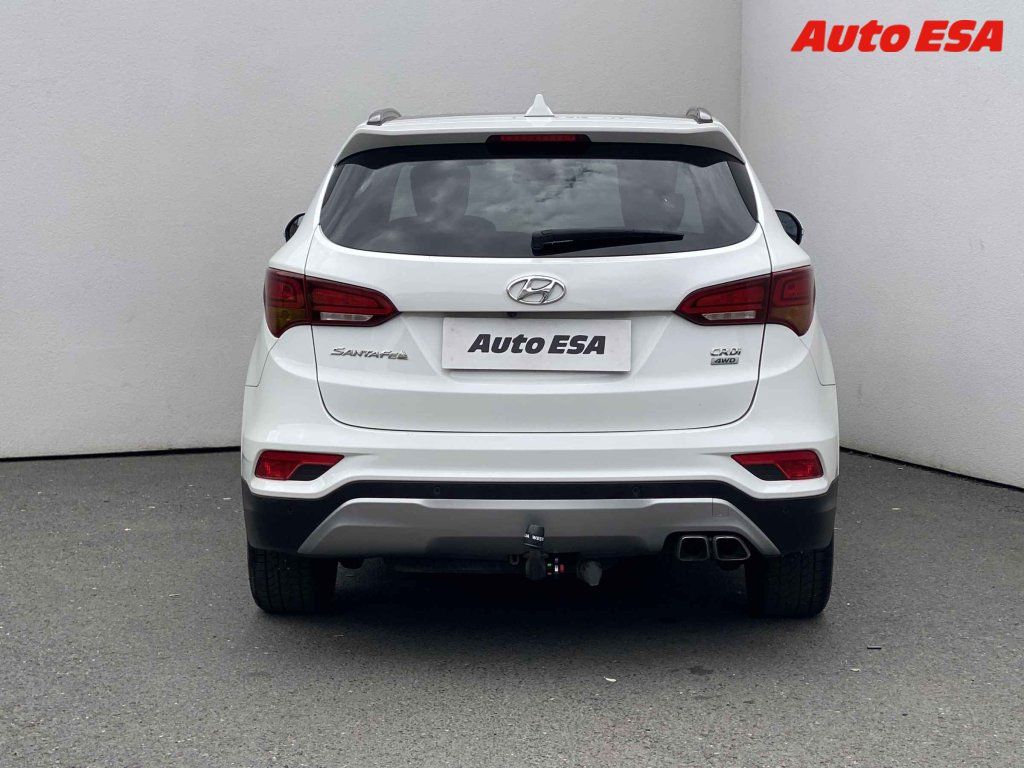 Hyundai Santa Fe, 2.2d 4x4,4x4,AT,Panorama - fotka 5