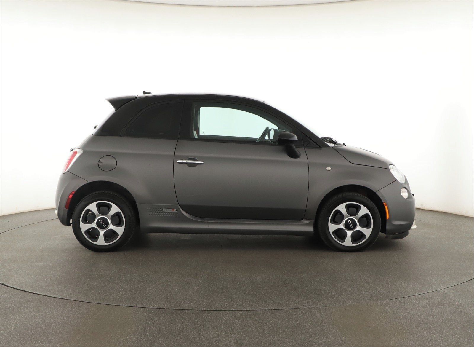 Fiat 500E, 24 kWh, Automat - fotka 6