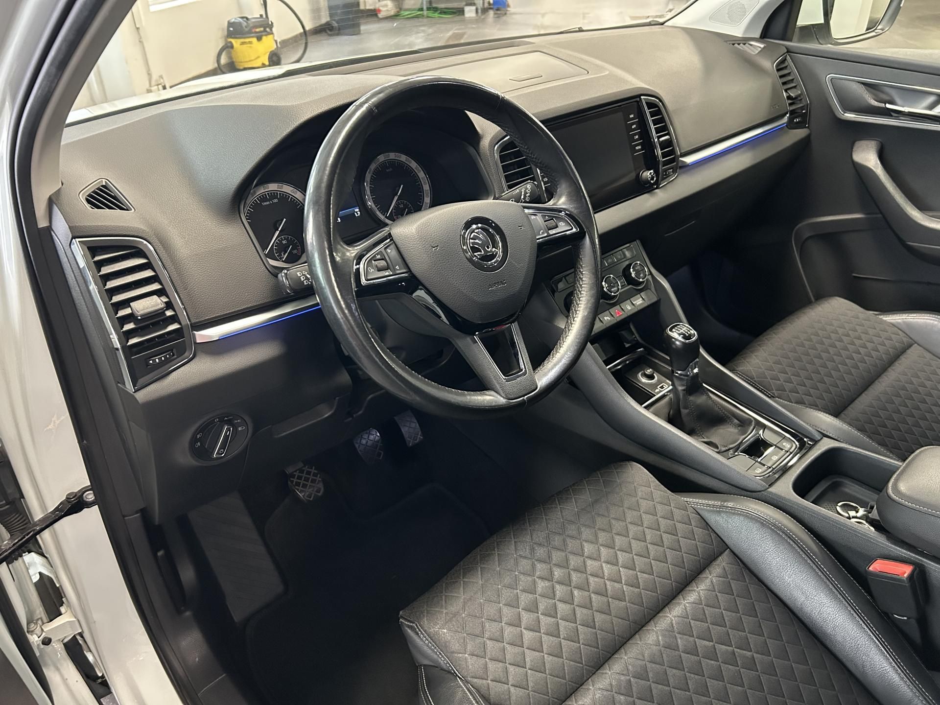 Škoda Karoq, 1.6TDi Style Plus LED NAVI TZ - fotka 6