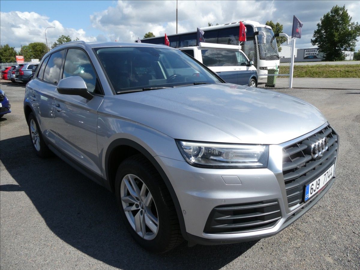 Audi Q5, 2,0 TDi 120kW quattro,po servi
