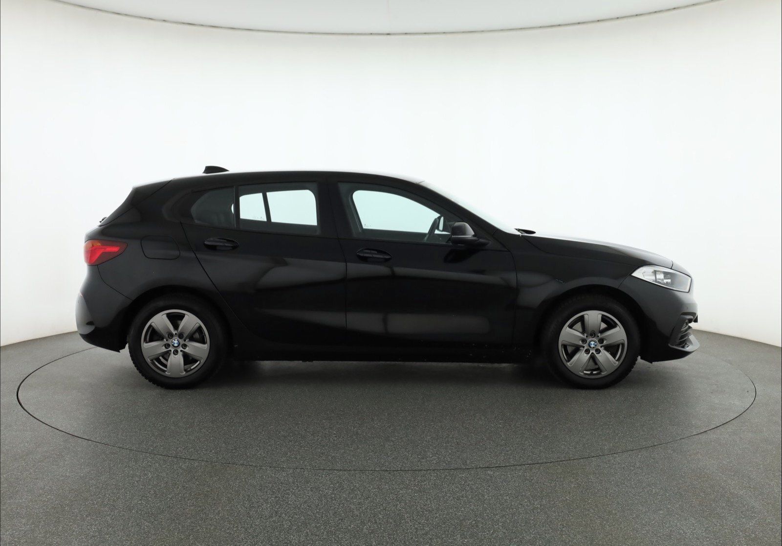 BMW Řada 1, 118i, Advantage, Automat - fotka 6
