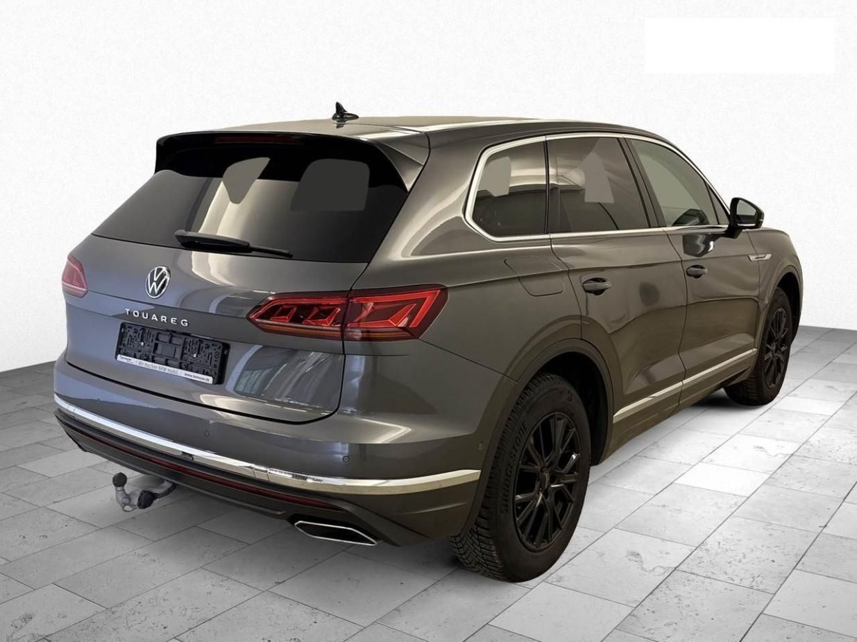 Volkswagen Touareg, 3,0TDi 170kw 4x4 DSG TZ 19ALU - fotka 4
