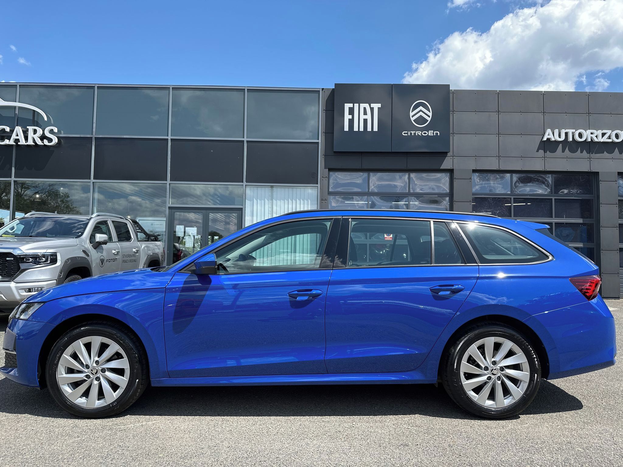 Škoda Octavia, 2.0TDI 110KW DSG SERVIS ZÁRUKA - fotka 4