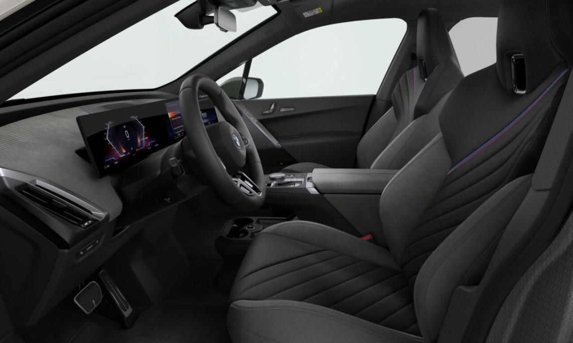 BMW iX, xDrive45 - fotka 4