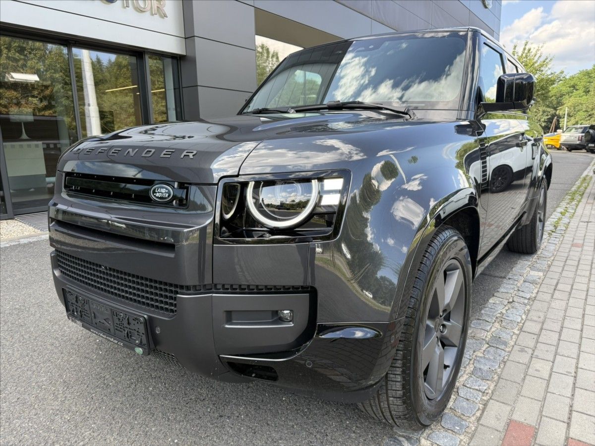 Land Rover Defender, 3,0 X-DYNAMIC SE D250 - fotka 2