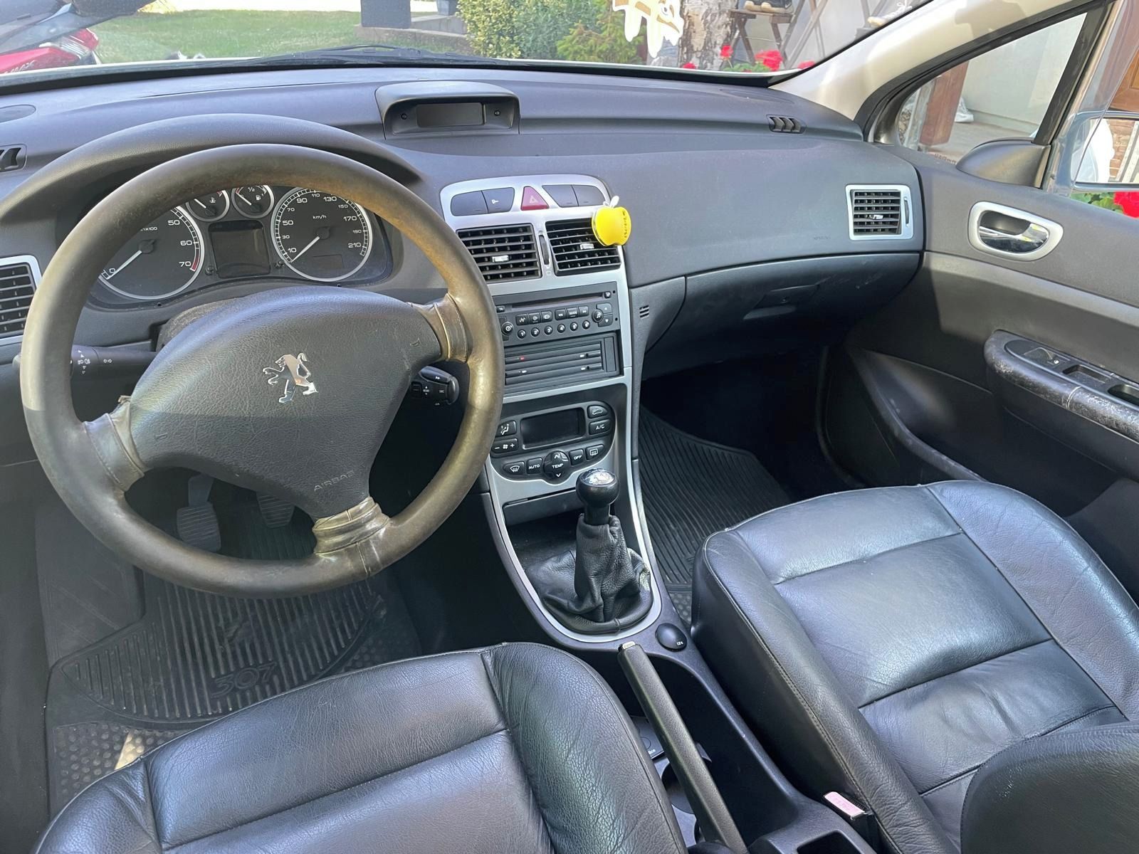 Peugeot 307, klimatizace, kůže, zachovalý - fotka 5