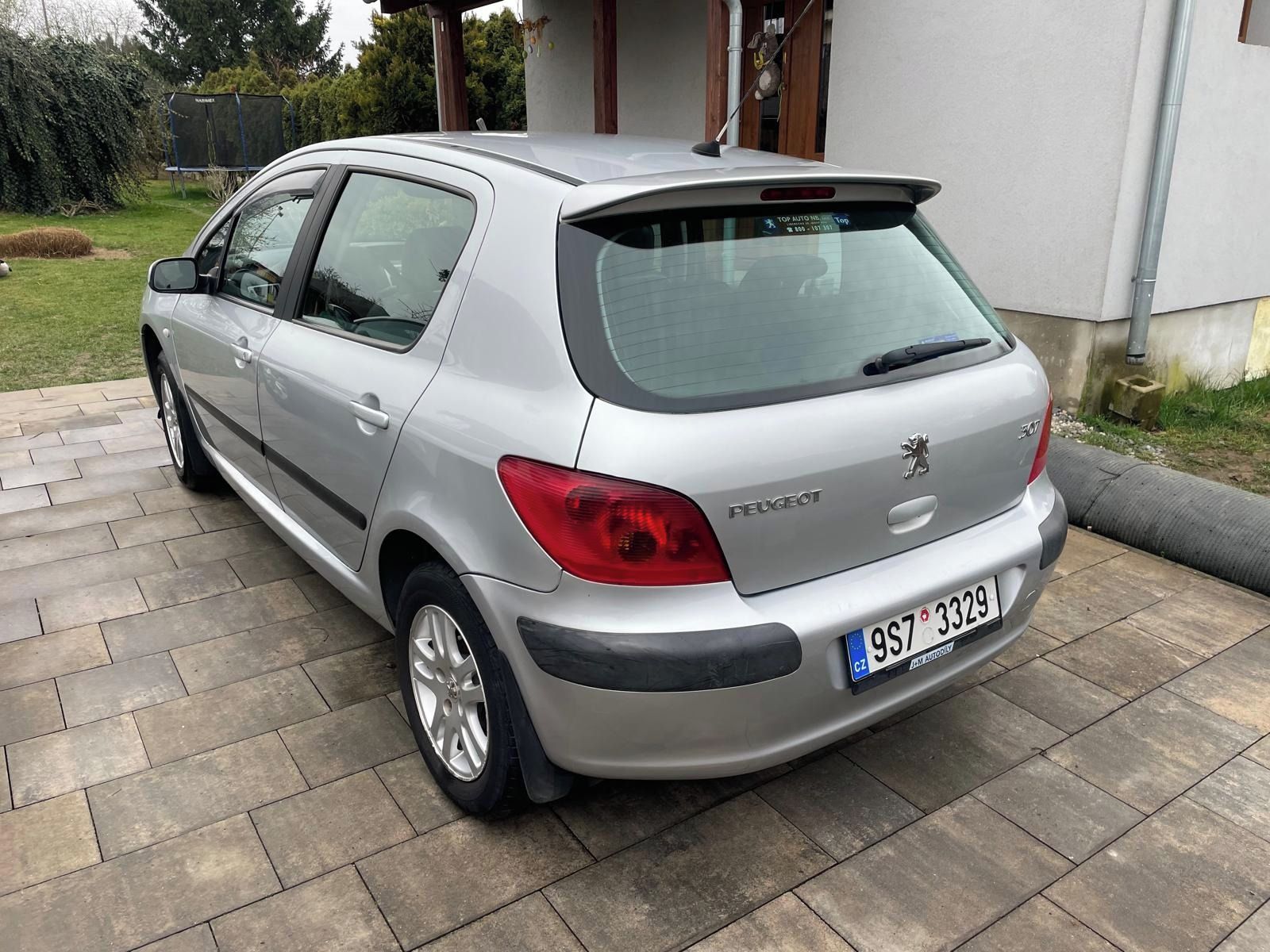 Peugeot 307, klimatizace, kůže, zachovalý - fotka 3