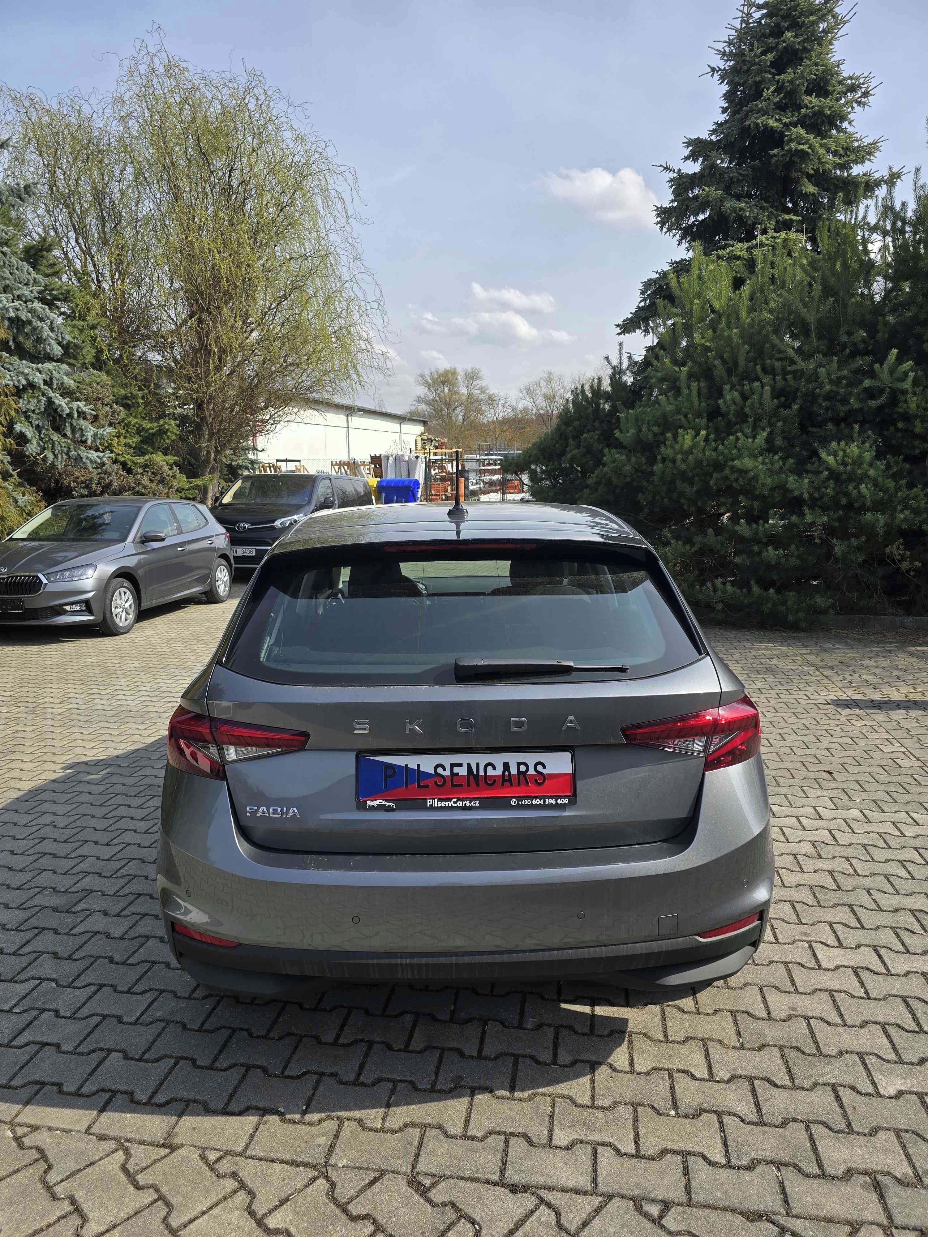 Škoda Fabia, 1.0 TSi 85 kW Classic - fotka 4