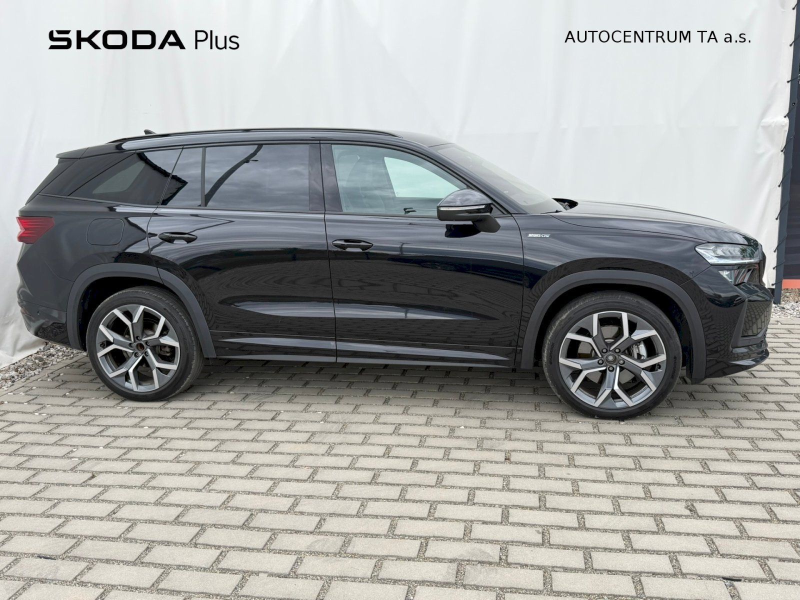 Škoda Kodiaq, IV SPORTLINE 1.5 TSI 150kW DSG - fotka 6