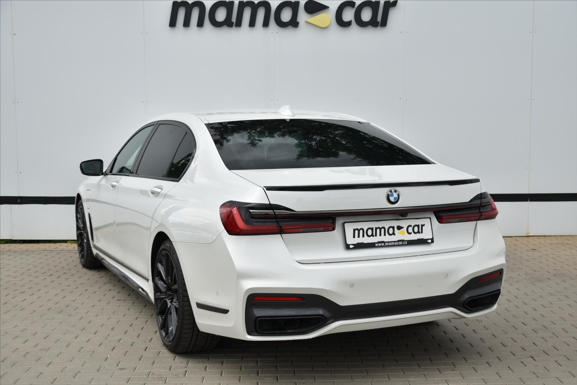BMW Řada 7, 745 LE XDRIVE M PAKET LASER ČR - fotka 4