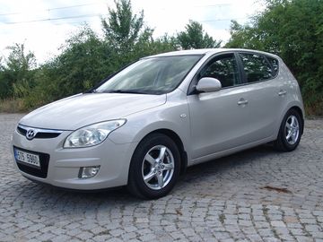 1.4i 80KW 5dv. ČR
