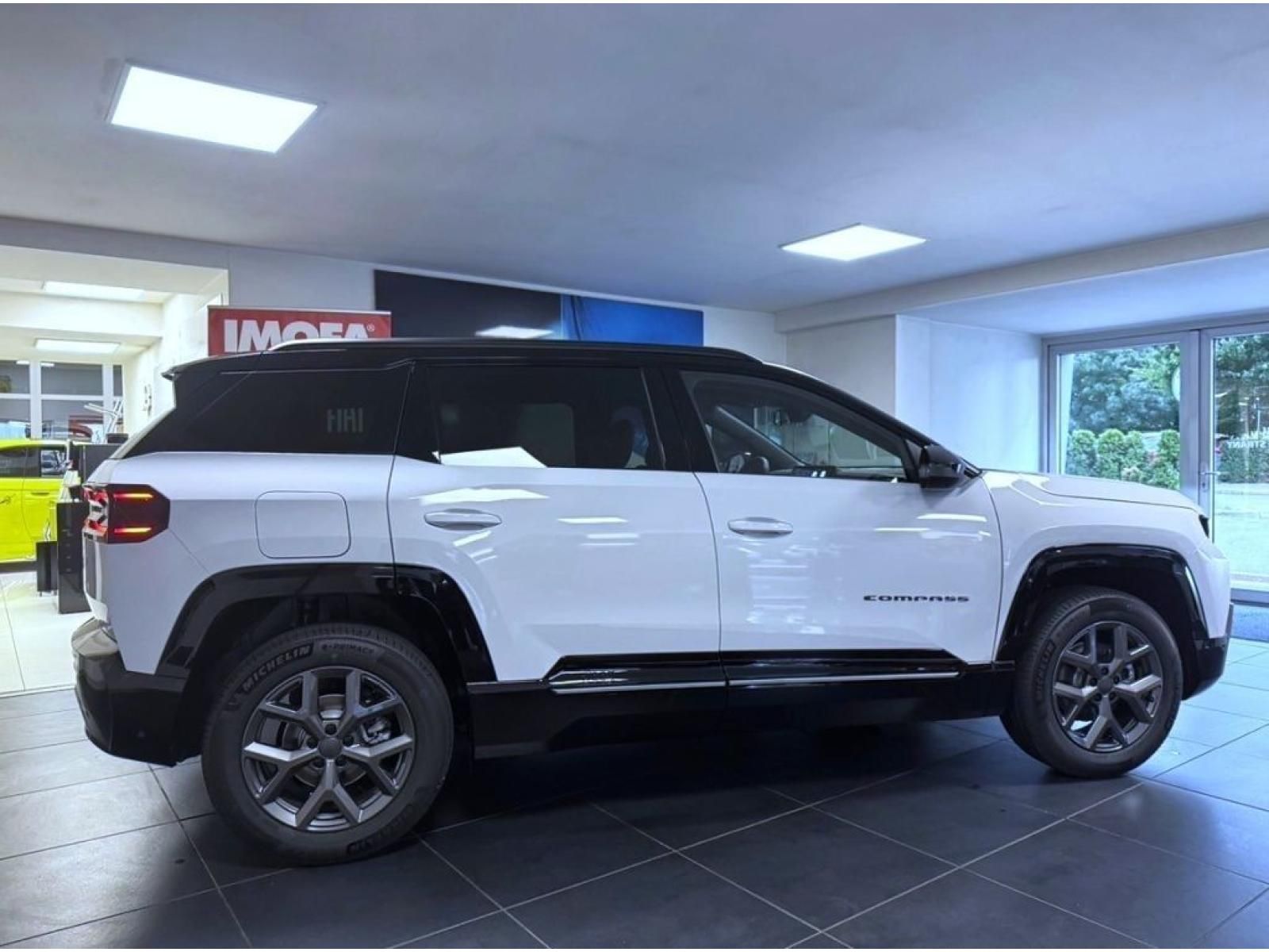Jeep Compass, NEW e-Hybrid 145k eDCT6 First - fotka 4