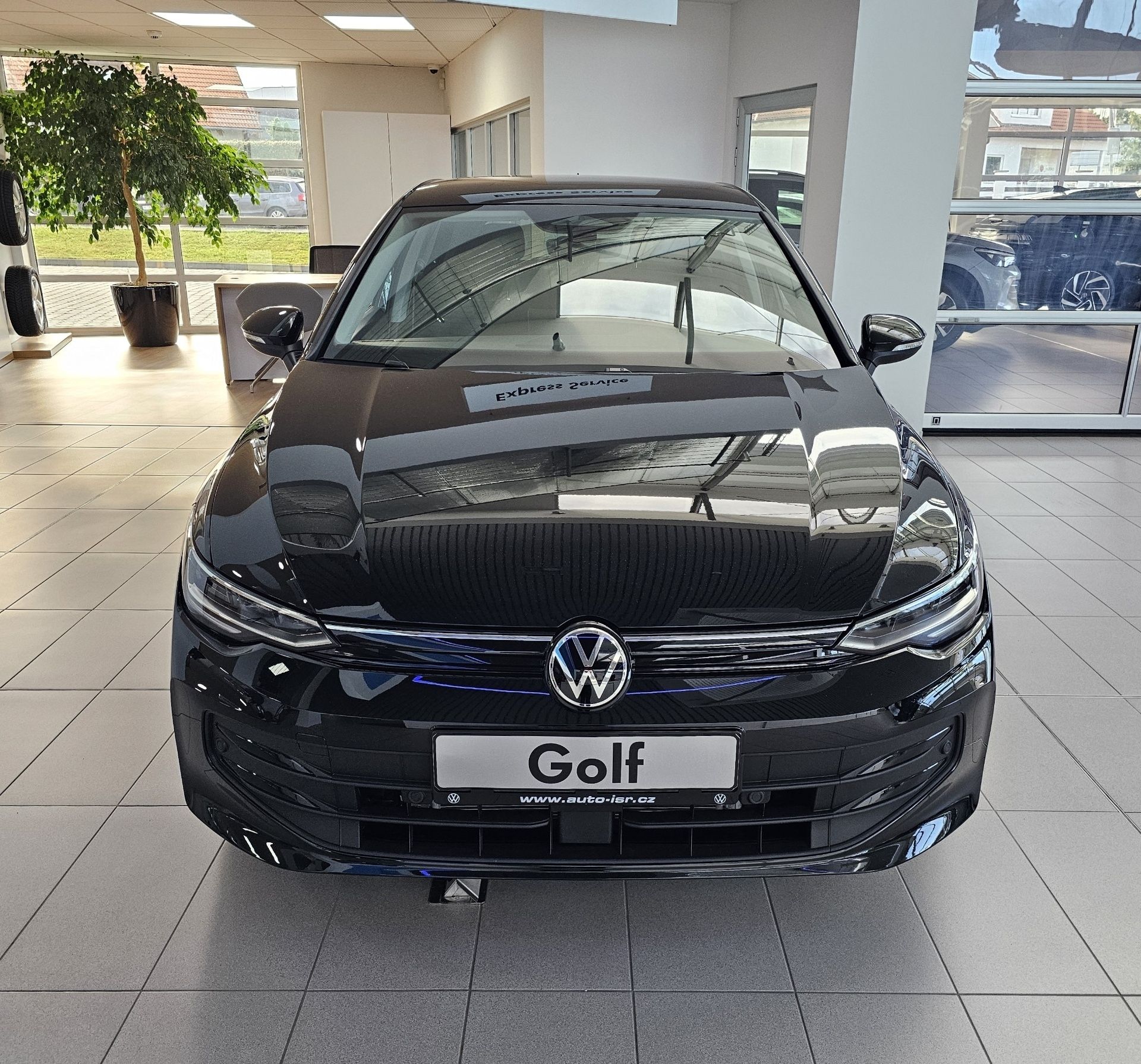 Volkswagen Golf, People 1,5 eTSI 85 kW 7DSG mHE - fotka 4