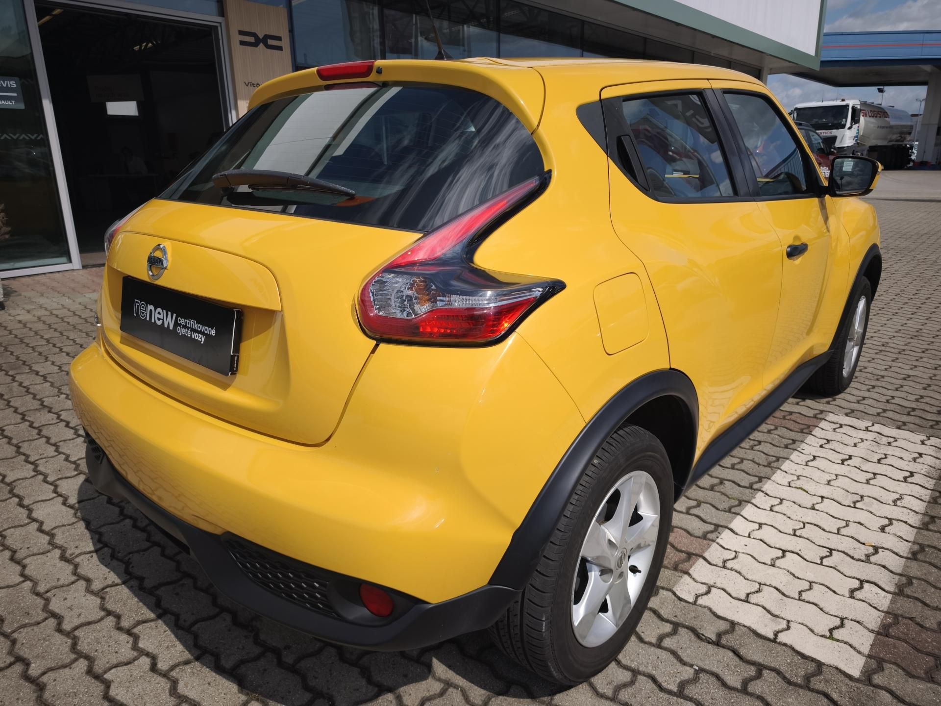 Nissan Juke, 2017 ČR 1.MAJ 1.6 SCe 74302km - fotka 5