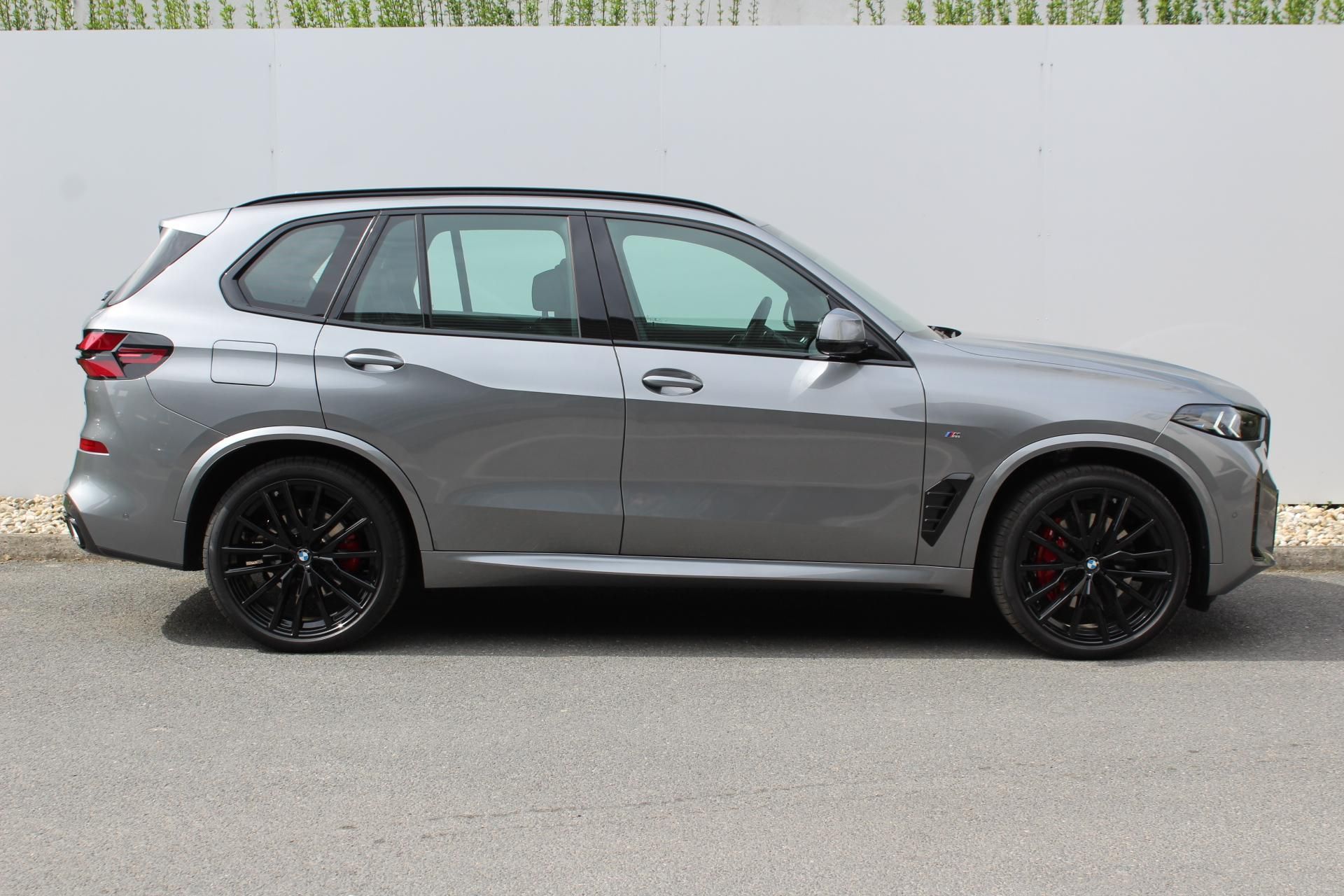 BMW X5, xDrive30d Mpaket vzduch - fotka 3