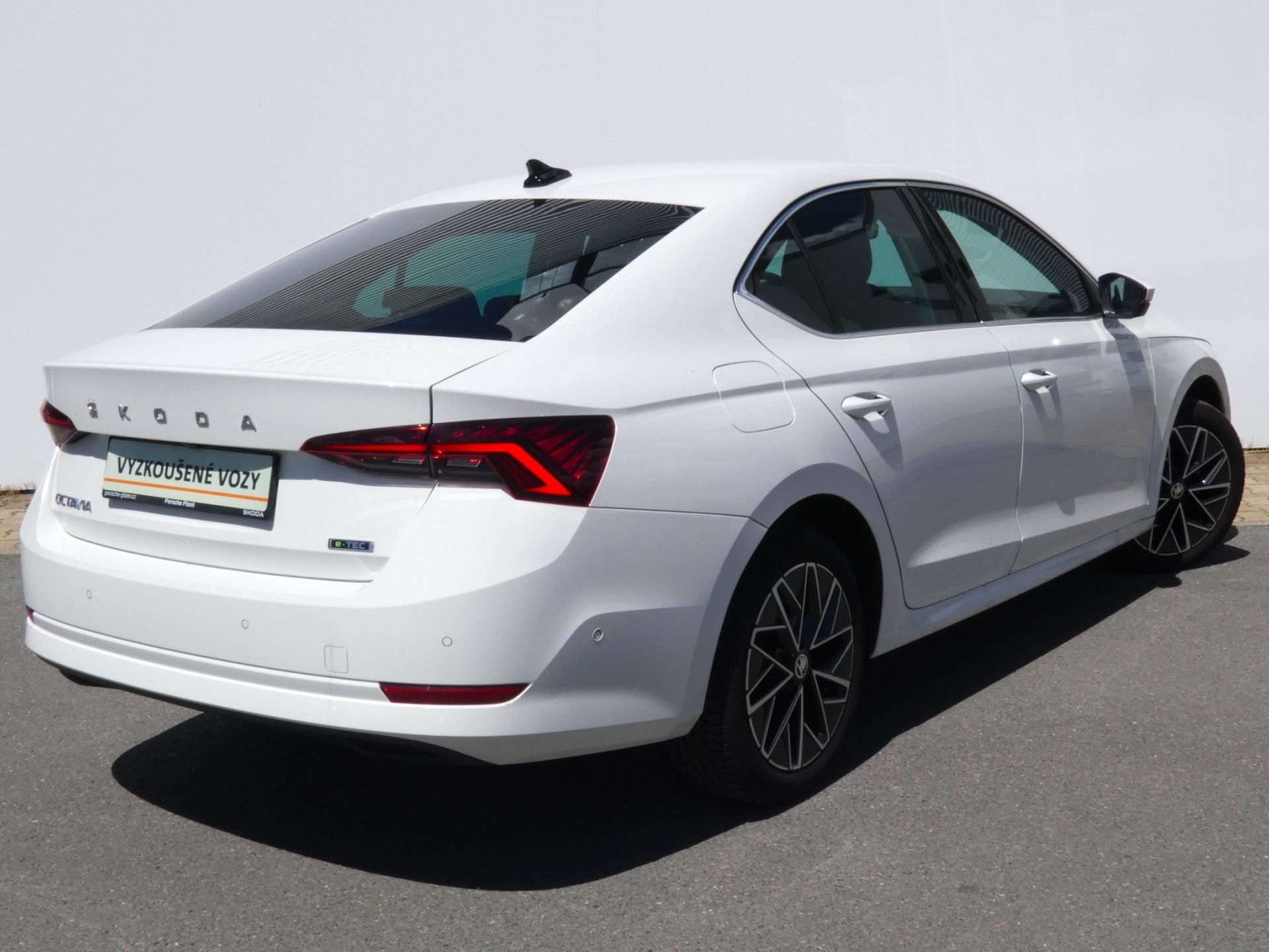 Škoda Octavia, Style Plus 1,5 TSI DSG - fotka 2
