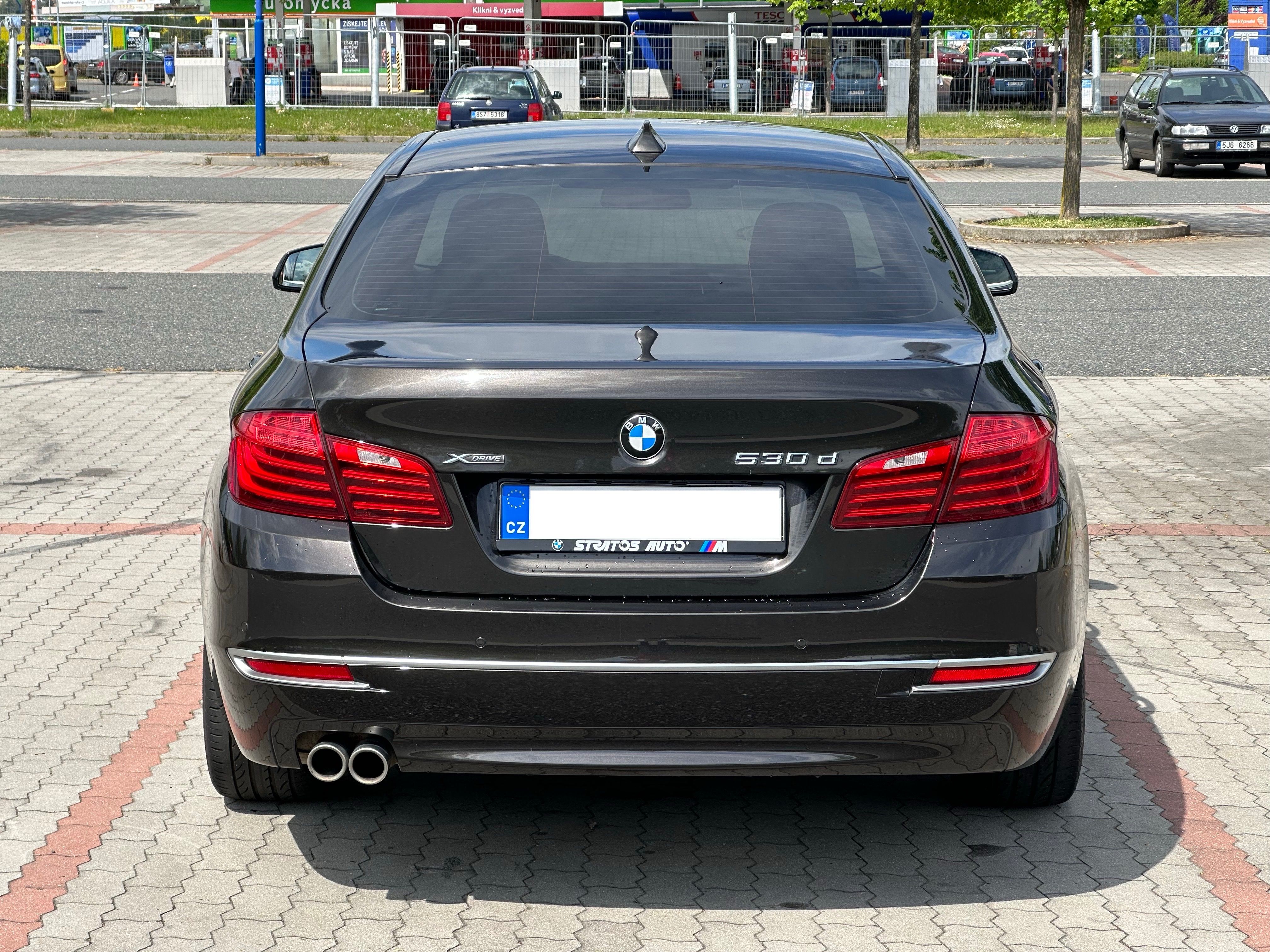 BMW Řada 5, 530d xDrive 190kW - fotka 5