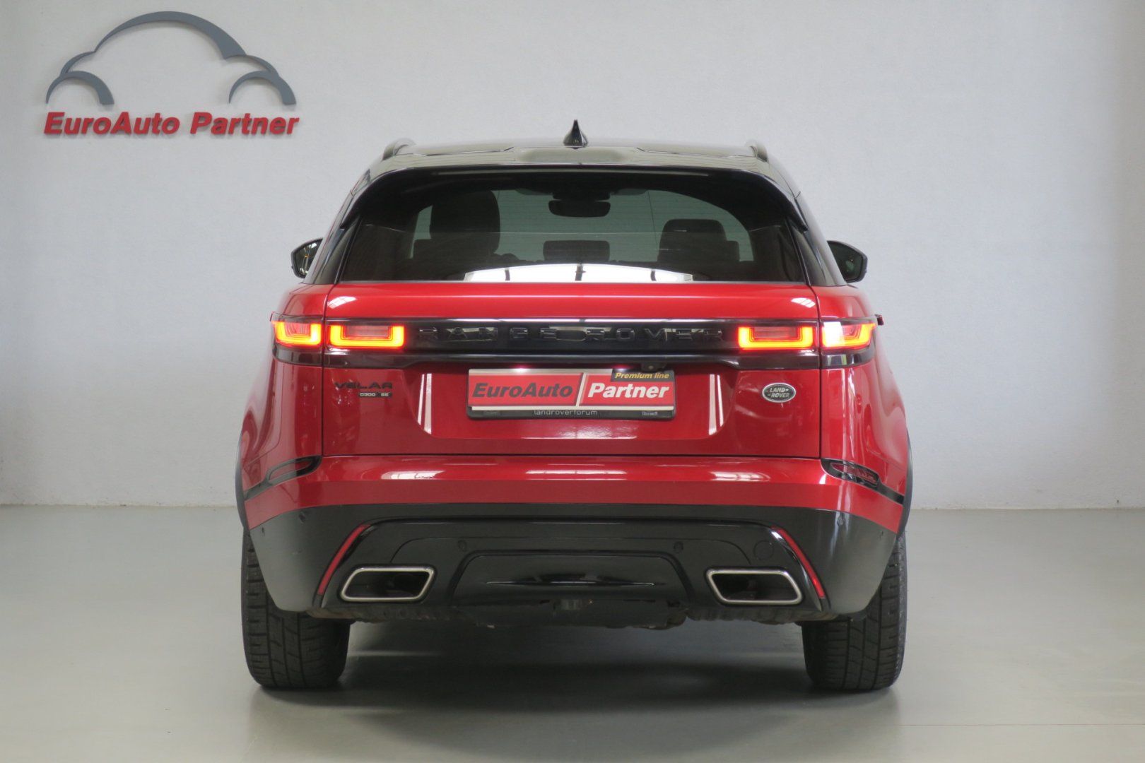 Land Rover Range Rover Velar, D300 R-Dynamic SE, ČR, 1. maj. - fotka 3