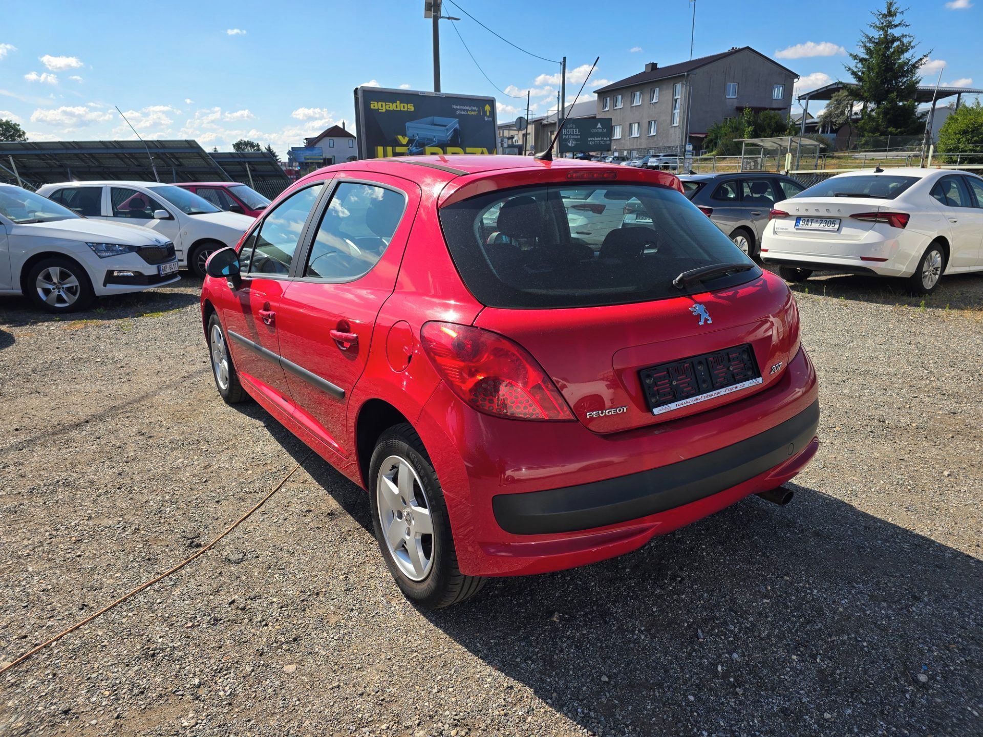 Peugeot 207, 1.4 i VT klima nová STK - fotka 5