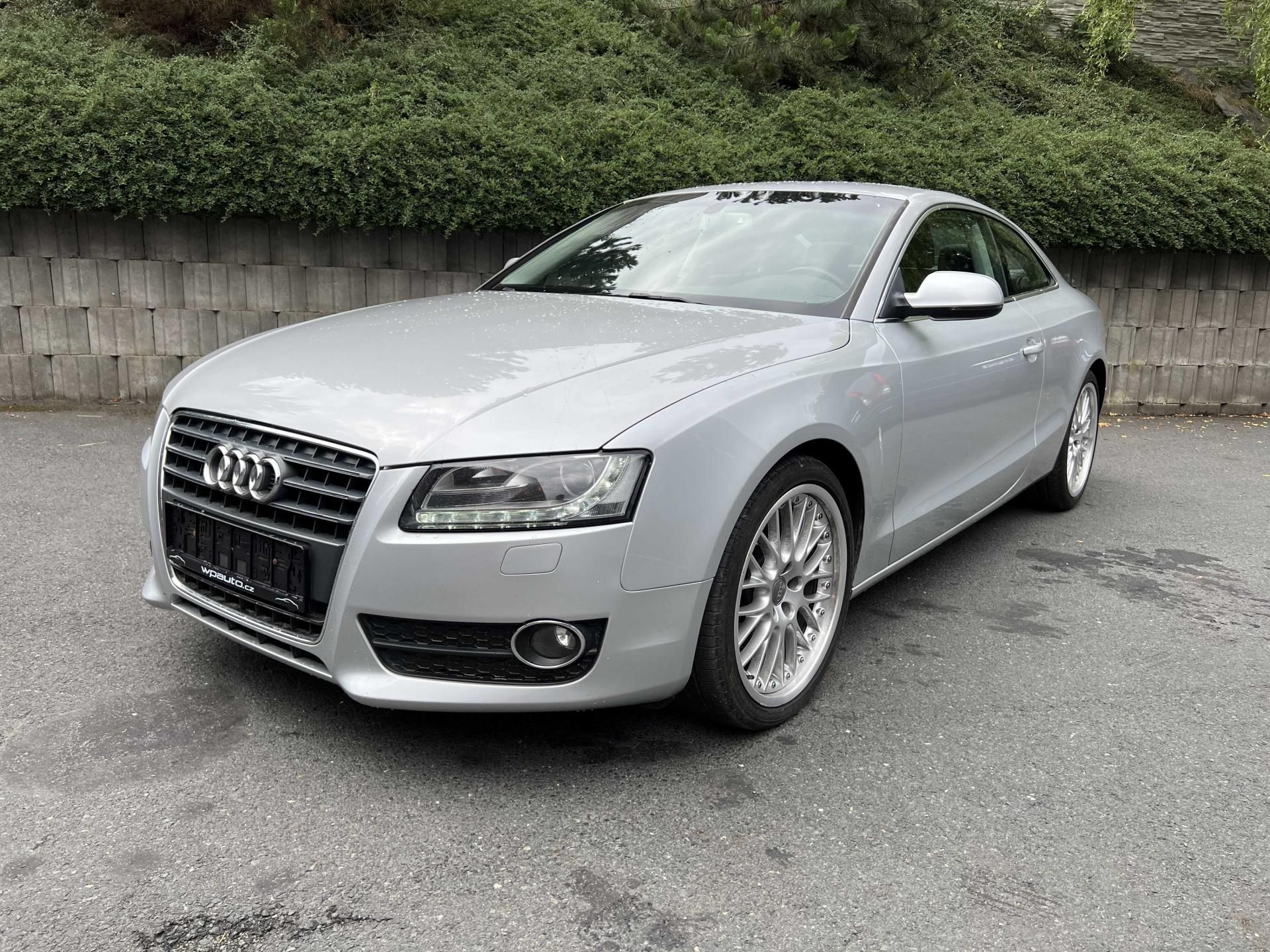 Audi A5, coupé 2.0 TFSi 132 kW - fotka 2