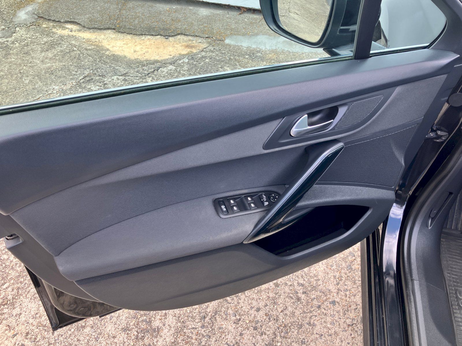 Peugeot 508, 2.0 133kW automat nové rozvody - fotka 6