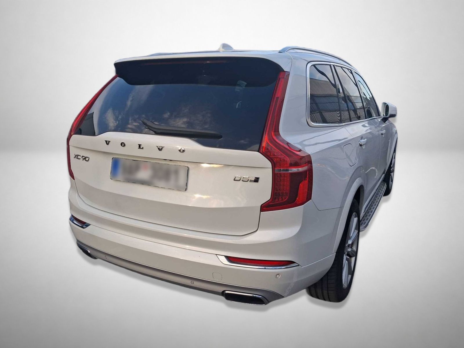 Volvo XC90, D5 AWD, 4X4, Automat, 7 míst - fotka 2