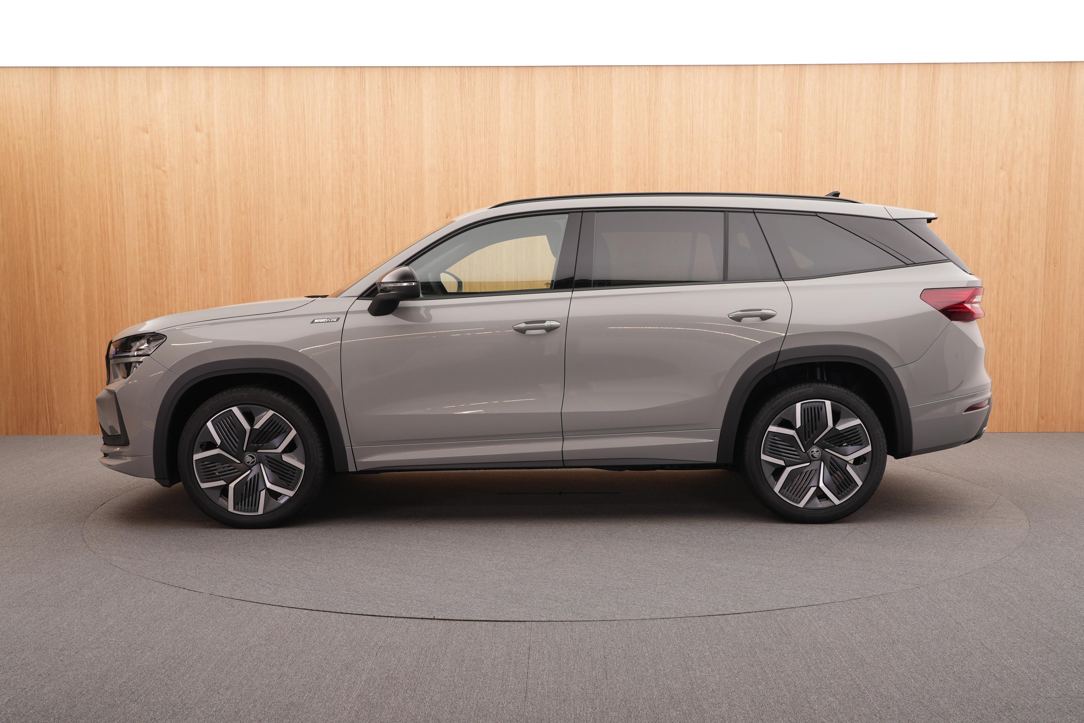Škoda Kodiaq, Sportline 2.0 TDI 4x4 DSG - fotka 2