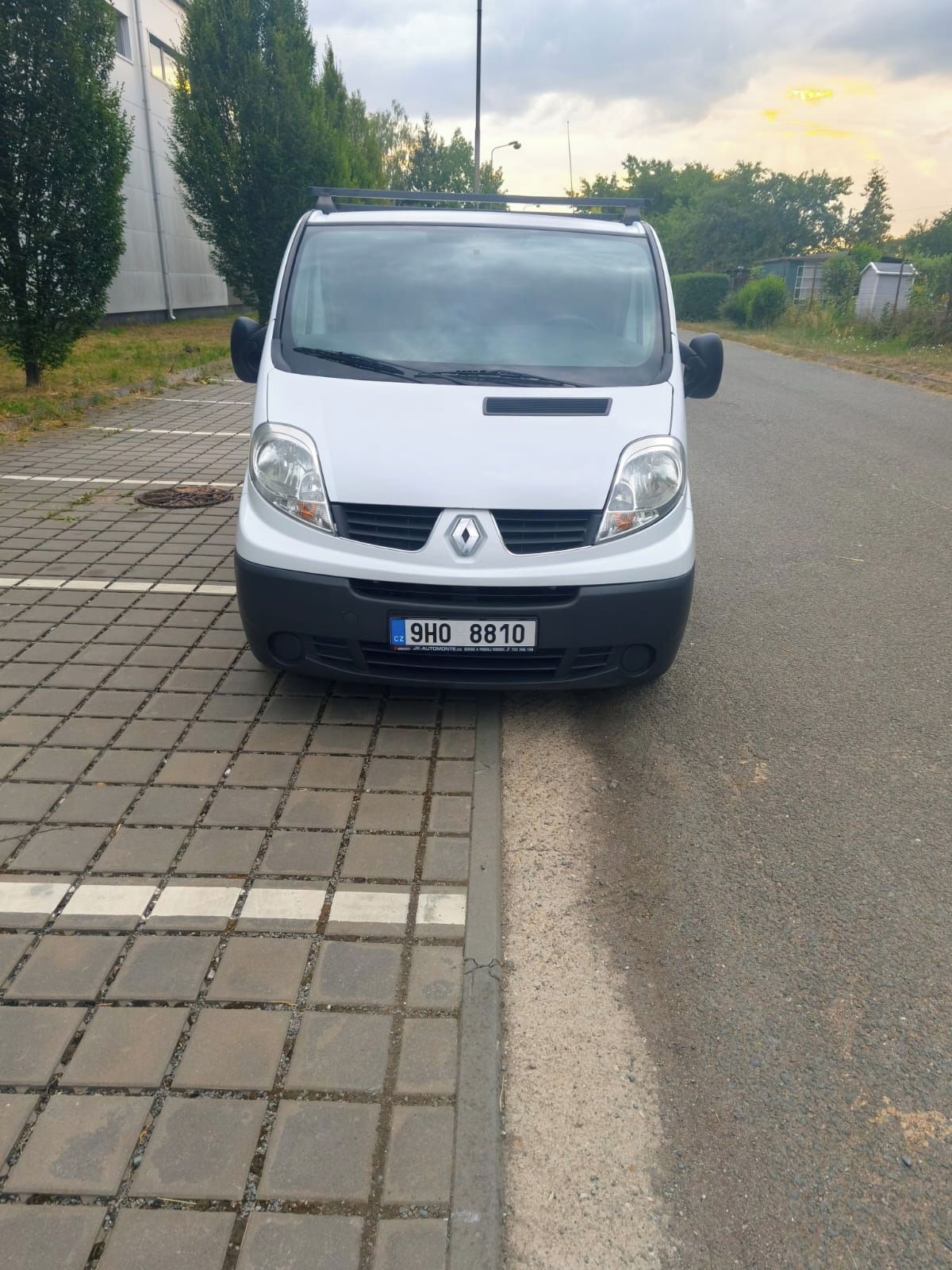 Renault Trafic, 2.0 DCI,6 míst,NOVÉ V ČR,DPH - fotka 6