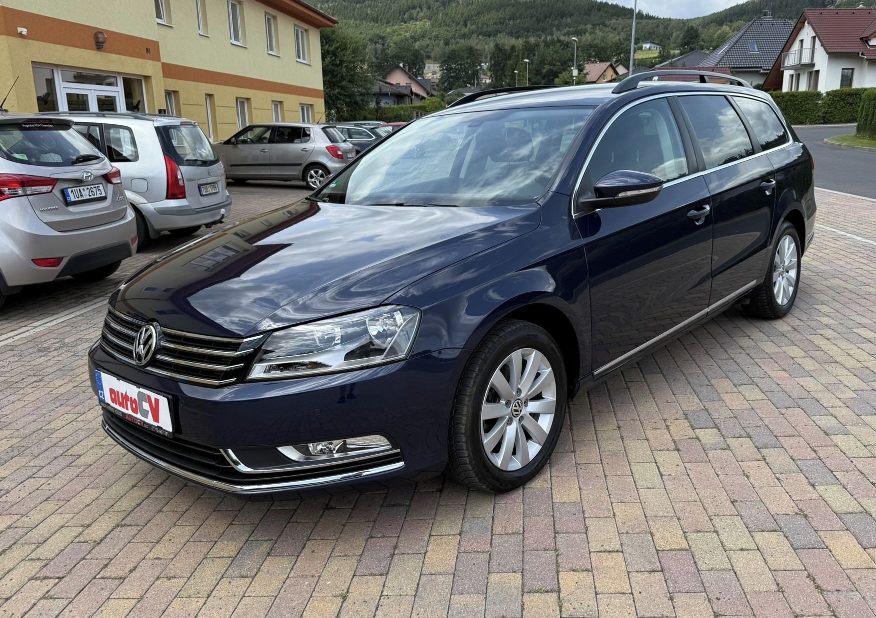 Volkswagen Passat, Variant B7 2.0 TDI 103kW DSG - fotka 2