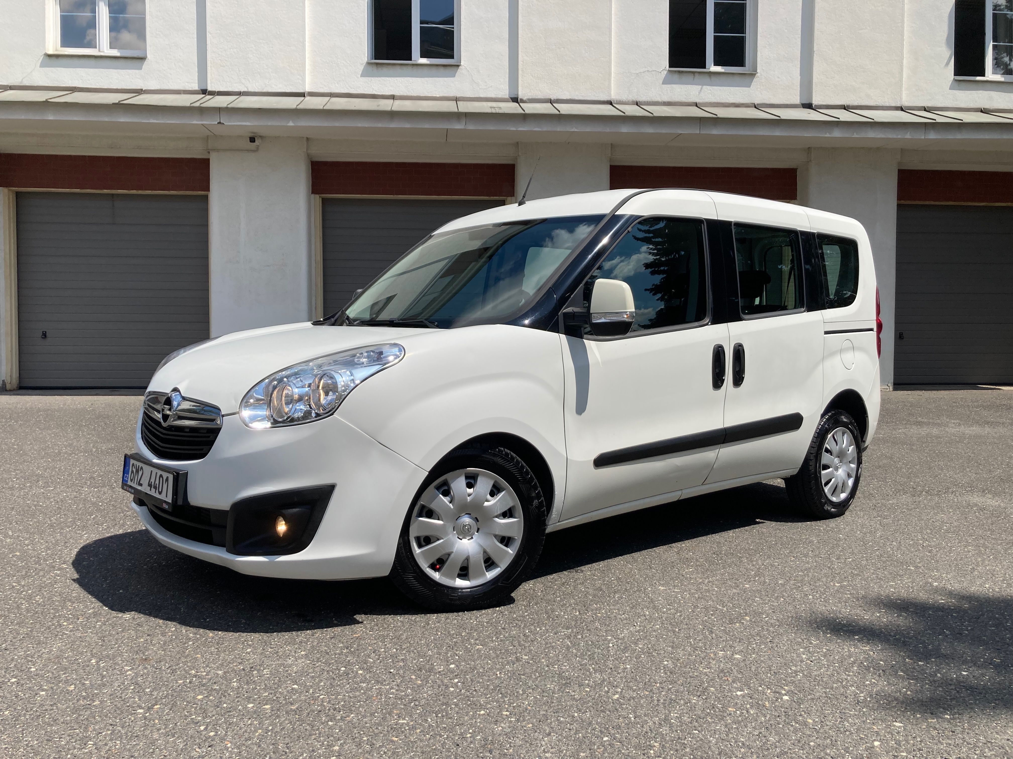 Opel Combo, 1.6CDTi 88kW TAŽNÉ ROZVODY DPH - fotka 2