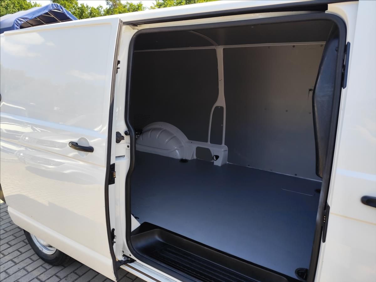 Volkswagen Transporter, 2.0TDI 84KW L2 AC+WEBA ROZVODY - fotka 4